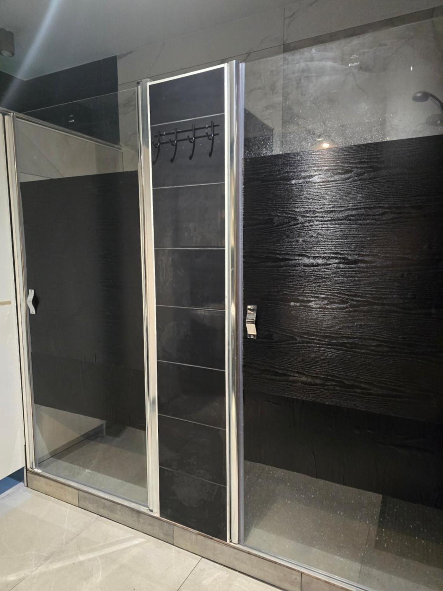זילונקה Hostel W Zielonce מראה חיצוני תמונה